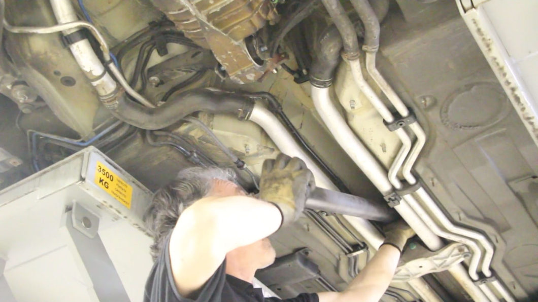 Remplacement d’un roulement IMS Porsche