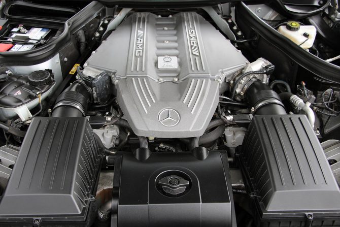 Mercedes SLS AMG V8 6.3 Speedshift